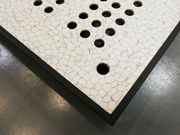 perforated raised flooring  (6)