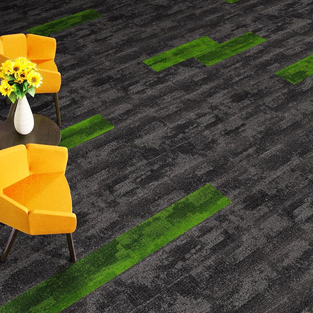China Balance Exhibition Carpet Commercial Office Carpet Tiles With PVC Backing Carpet