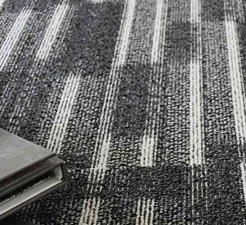 Soundproof Fire Retardant Floor Carpet Tiles 100x100 cm Self Joining Carpet Tiles