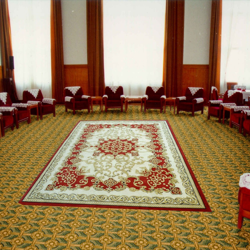 Chinese Handloom Wool Travel Rug