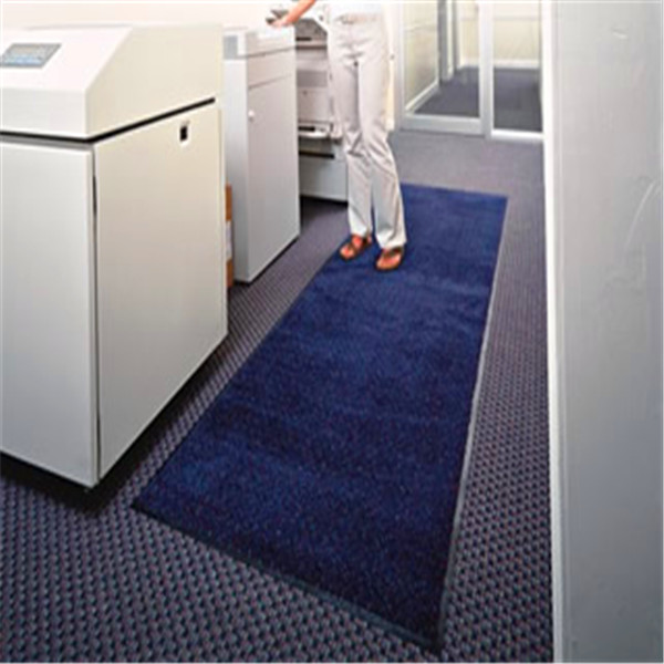 Customized 100% Nylon Material  Long Stair and Walkway Carpet and Rug