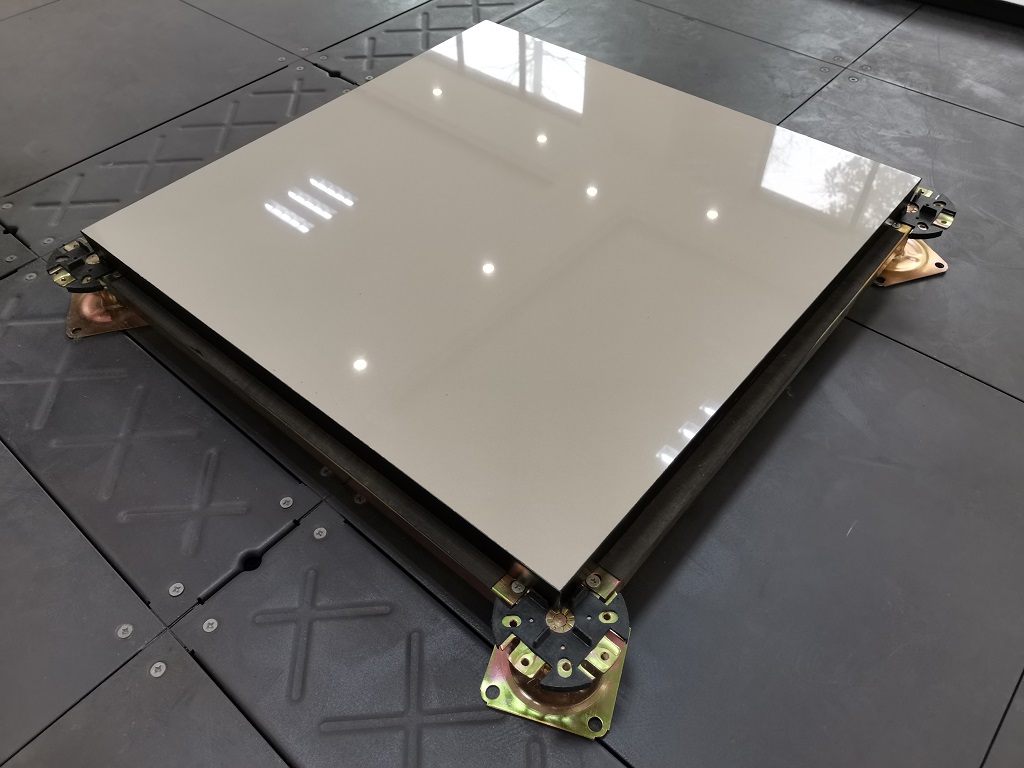 Ceramic Calcium Sulphate Raised Floor - Huiya Access Floor System