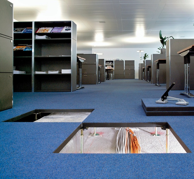 office raised floor system.jpg