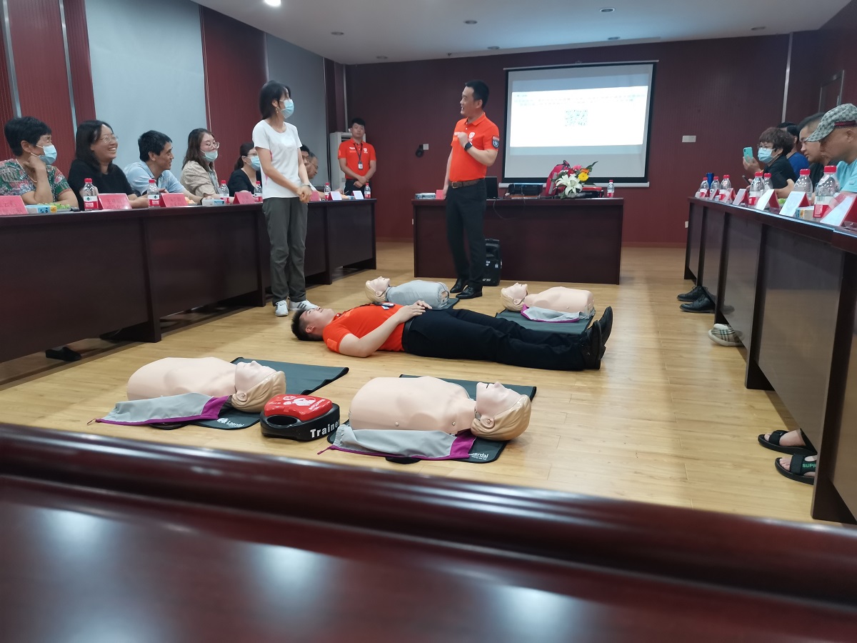 Huiya Raised Floor - Safety Emergency Drill 2.jpg