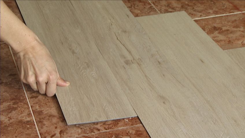 Self-adhesive Vinyl Flooring (Peel and Stick PVC Floor).jpg